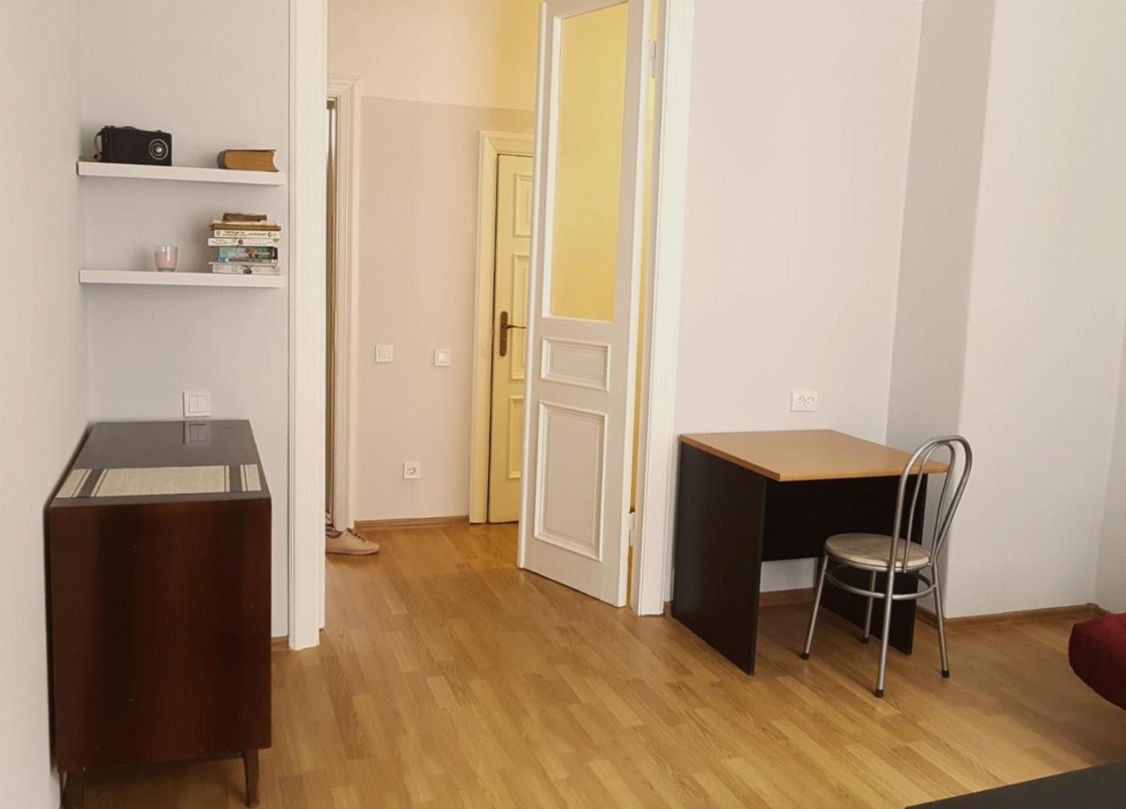 Midsummer House, Cozy And Comfortable Apartments In Riga Esterno foto
